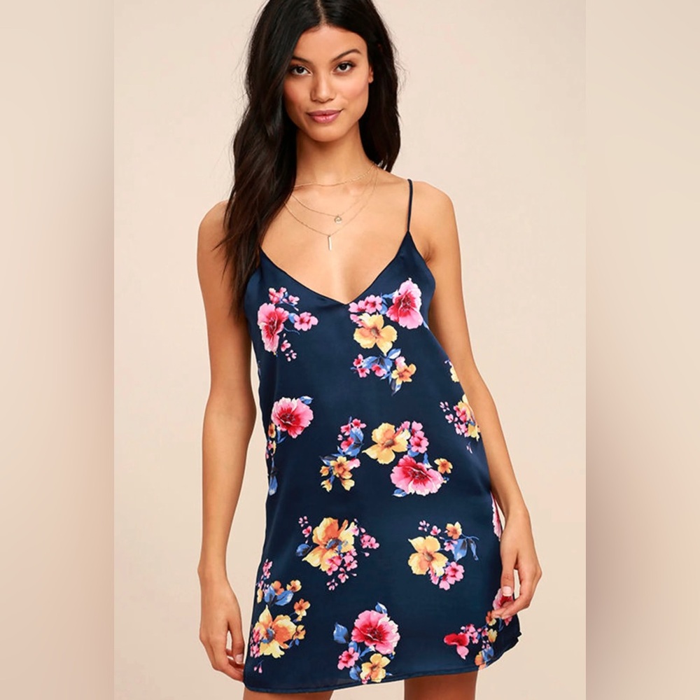 NEW W TAGS Love Me Sweet Navy Blue Floral Print Shift Dress